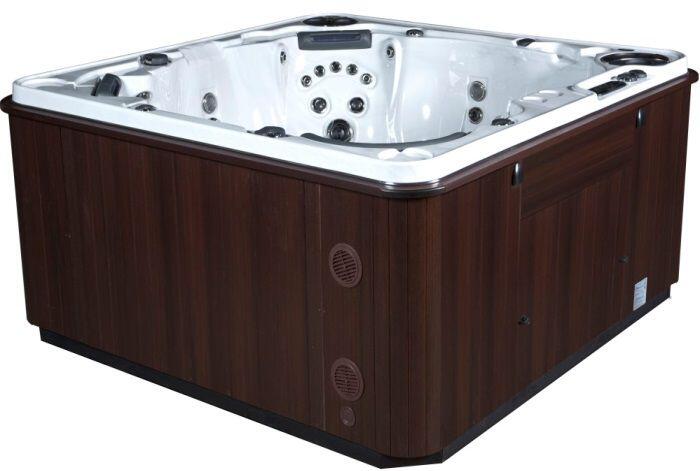 Hydropool Whirlpool, Modell H725 Self-Cleaning