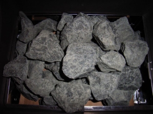 Peridotit-Saunasteine von Arend