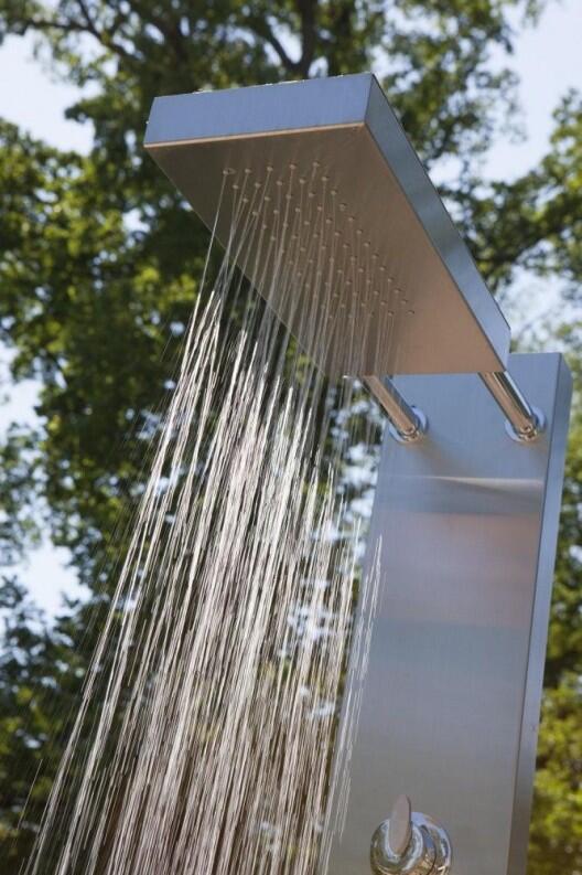 Die Kopfdusche der Gartendusche Elba von Ideal