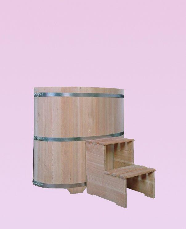 Tauchbecken aus Lärchenholz