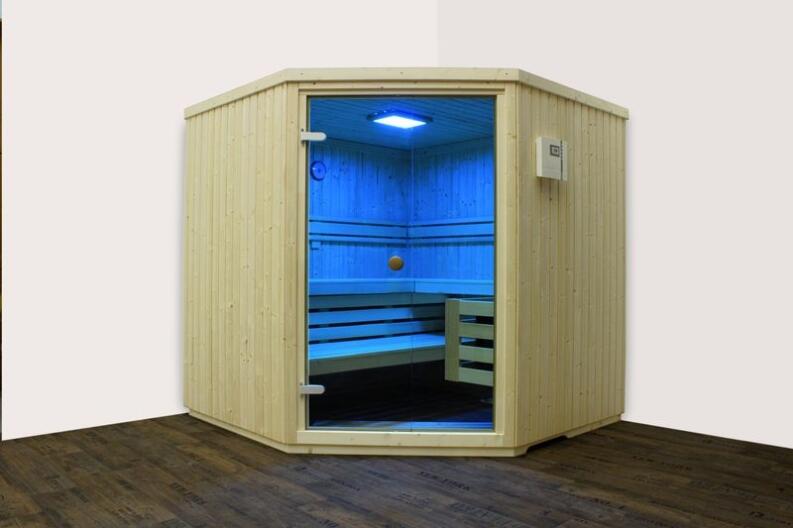 Die Elementsauna Maata V mit Farblicht blau