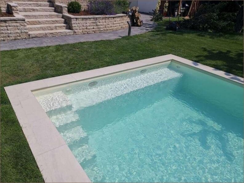 Maranello ivory white