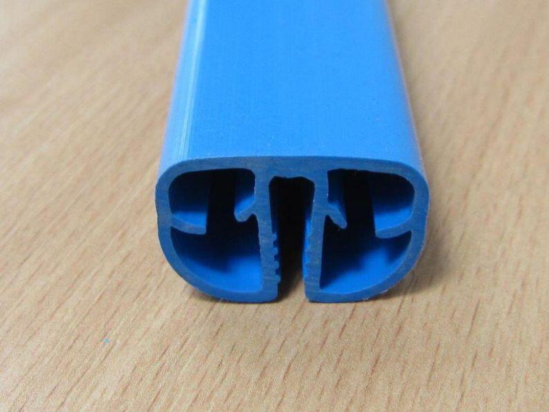 Schnitt des Standardhandlauf Future Pool