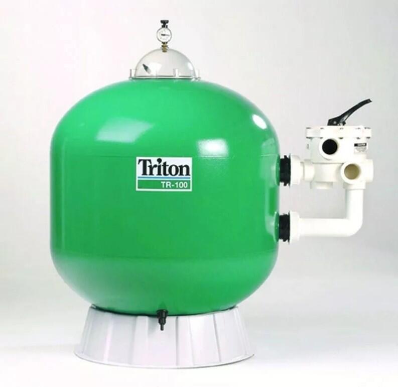 6-Wege-Ventil für Triton II Pentair Sandfilter, hier ohne Verrohrung abgebildet.